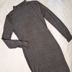 Grey fitted jersey dress